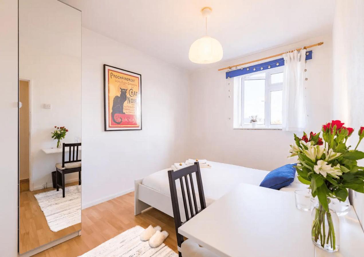 Central London Shared Apartment Екстер'єр фото